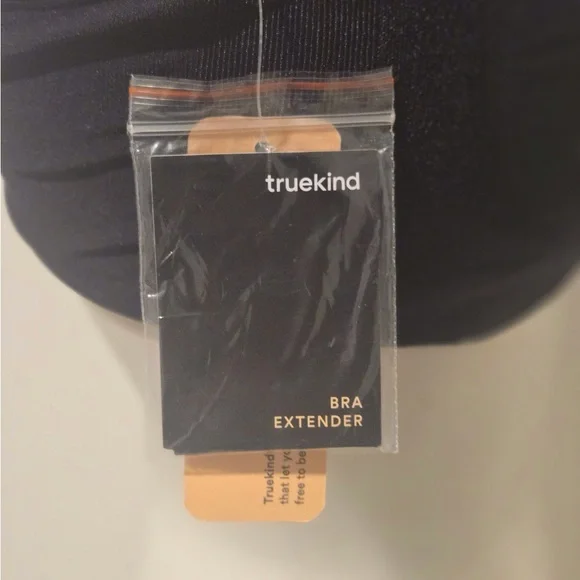 NWT- Truekind Wireless padded Black Seamless Bra - Picture 5 of 5